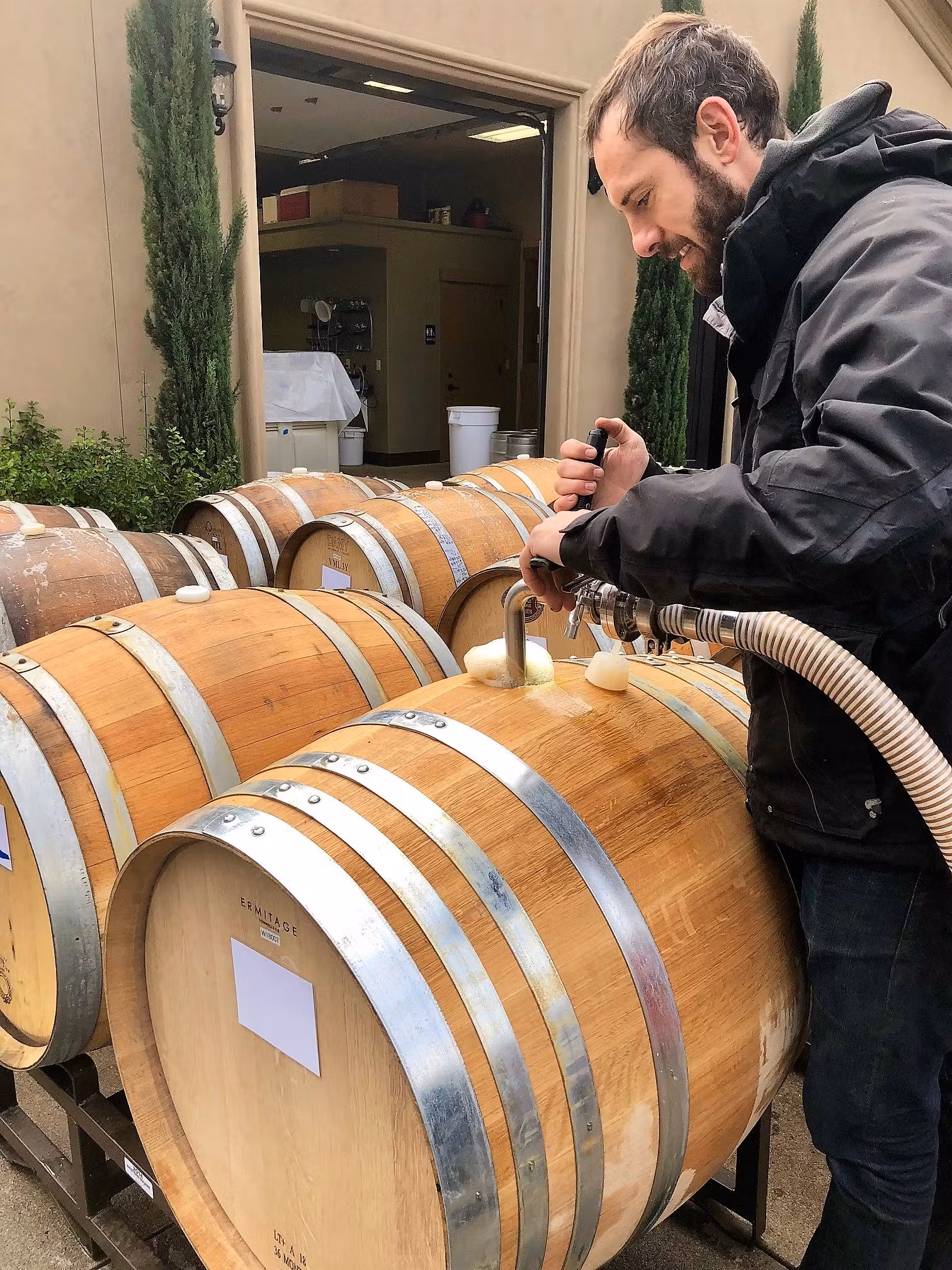 SQokF7RdQ2azYdd430xE_Winery 8